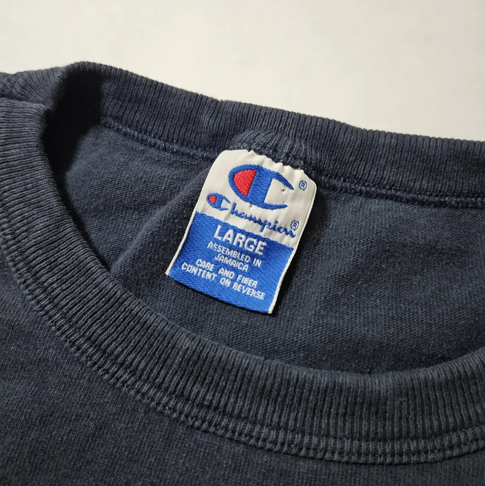 Vintage | Pepperdine University Volleyball Tee - Picture 3 of 9